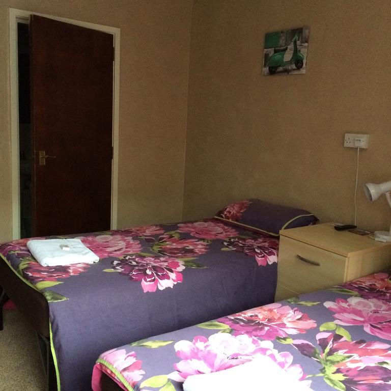 The Manor Hotel Nuneaton Phòng bức ảnh